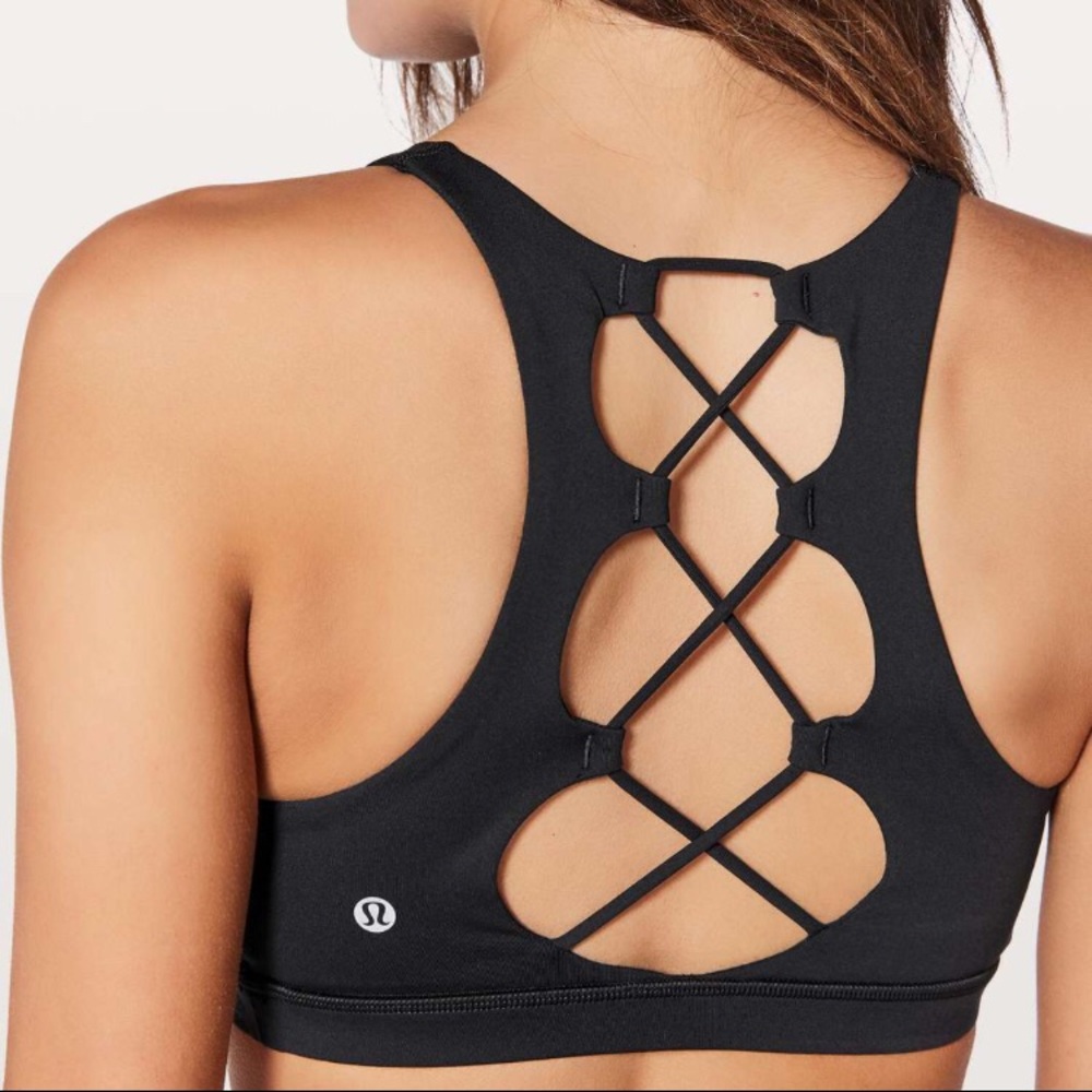 Lululemon Tied To It Bra in Black